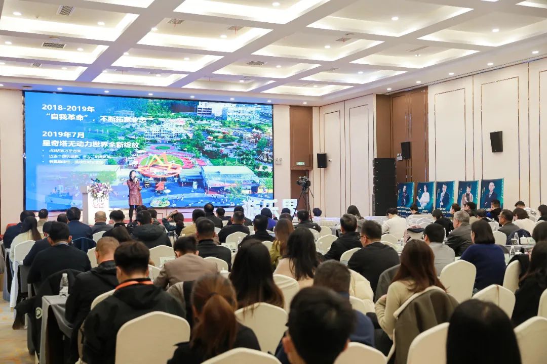 金冠荣耀，见证卓越！jinnianhui今年会游乐斩获两项重量级大奖