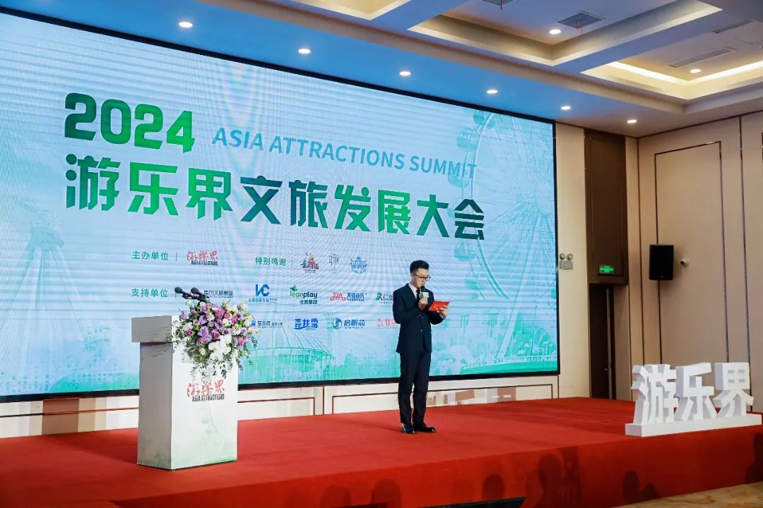 金冠荣耀，见证卓越！jinnianhui今年会游乐斩获两项重量级大奖